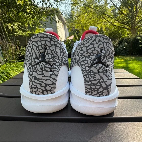 Nike Air Jordan First Class Cement Grey White Fire Red Trim Men’s 8 AJ7312 116 - Picture 6 of 13